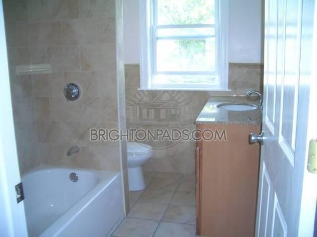 62 Dunboy St - Photo 2 of 5