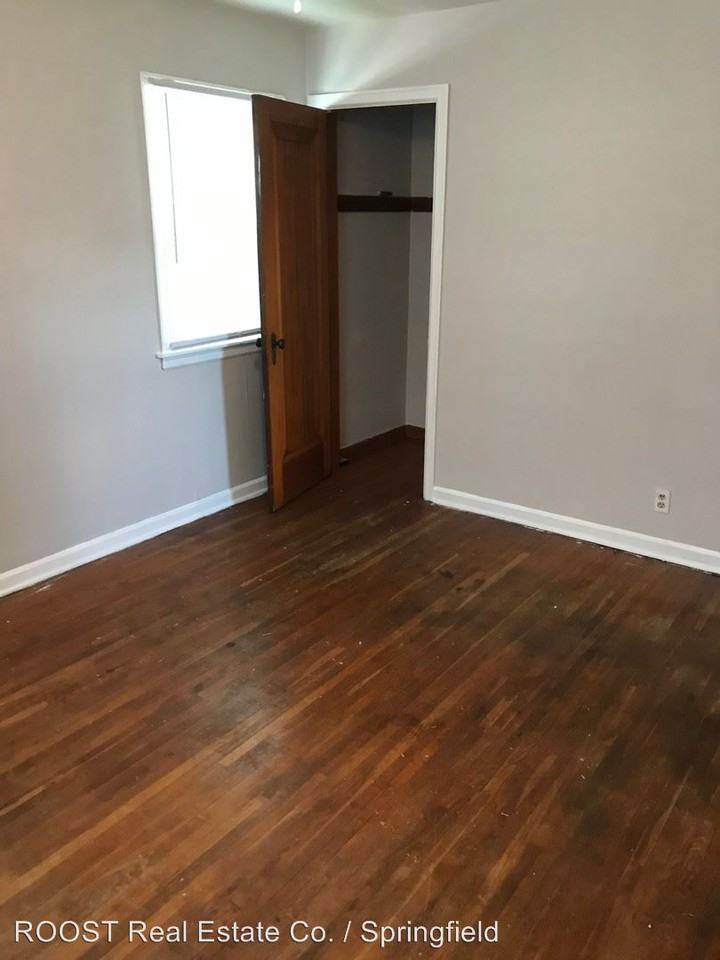 1639 Overlook Dr - Photo 3 of 13