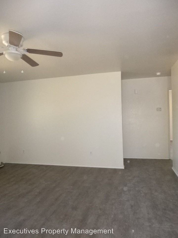 6755 Minnie Way - Photo 3 of 7