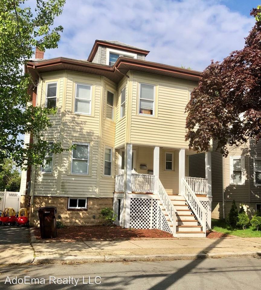 37 Witherbee Ave - Photo 2 of 12