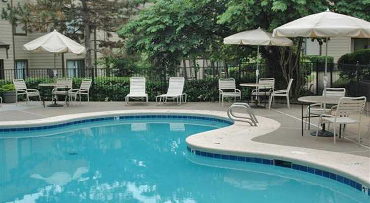 Silver Springs Apartments - Photo 2 of 10