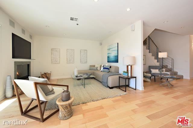 2203 Ocean Ave - Photo 2 of 10