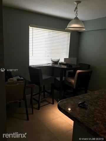 CUTLER LAKES CONDO - Photo 3 of 10