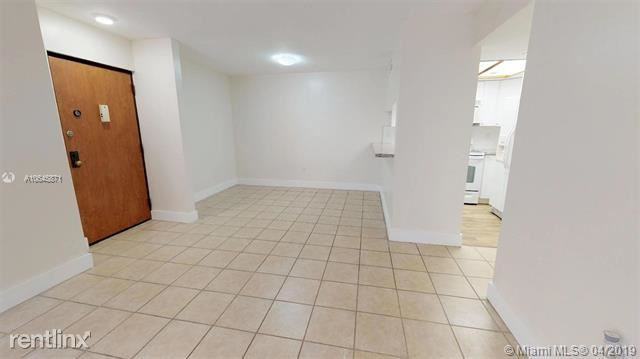 KENLAND WALK CONDO IV - Photo 2 of 14