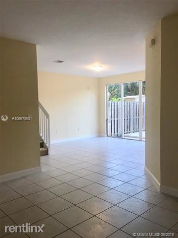24651 SW 110th Ave - Photo 3 of 21