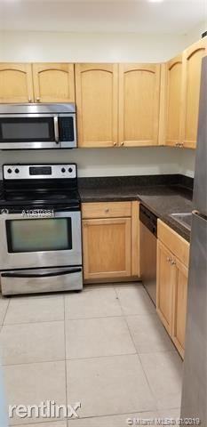 BRITTANY HOUSE - Photo 2 of 24