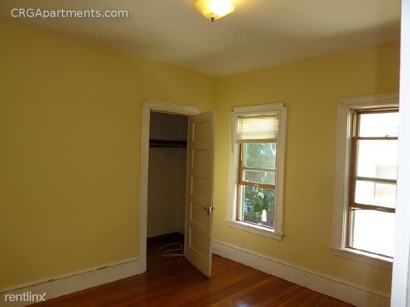 85 Lowden Ave - Photo 2 of 10