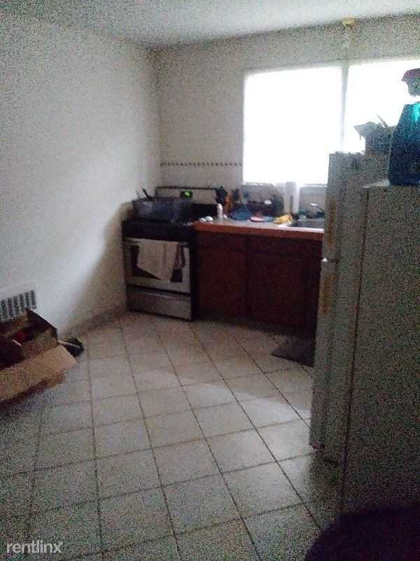 581 High Mountain Rd - Photo 3 of 4