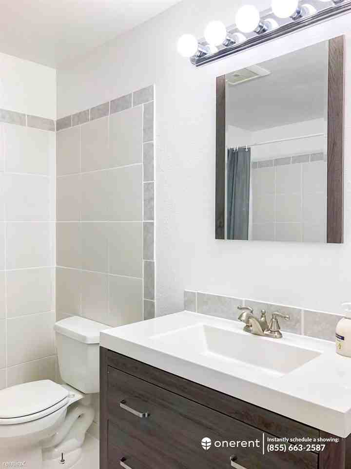 14620 Ne 31st Street - Photo 2 of 12