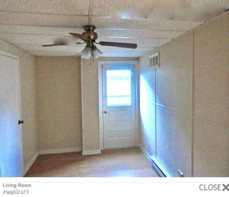 113 Oak St - Photo 2 of 4