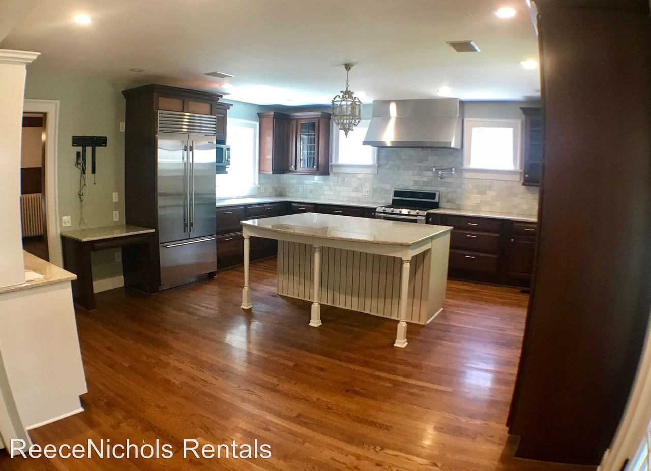 6000 Central St - Photo 3 of 32