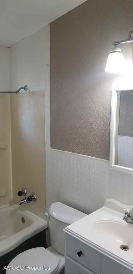1132 Lakeview Ave - Photo 2 of 13