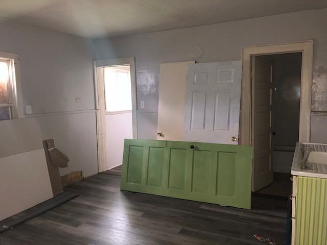 37 Schutrum St - Photo 2 of 10