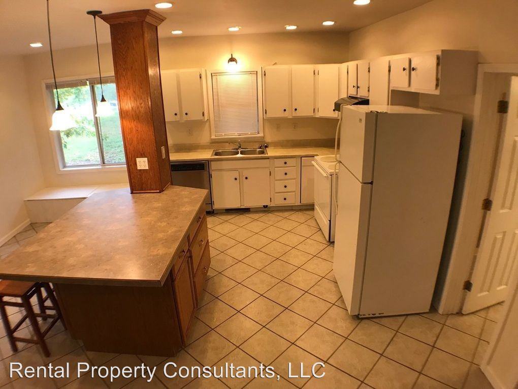 4345 Fillmore St - Photo 3 of 14