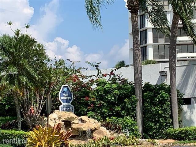 TOWERS OF KENDALE LAKES C - Photo 2 of 31