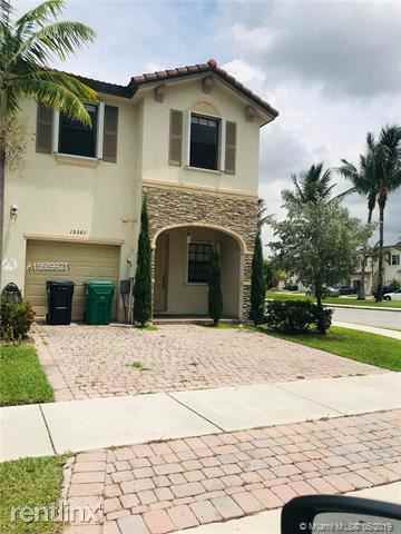15361 SW 119th Ln - Photo 3 of 27