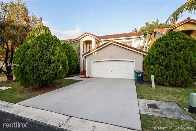 10381 SW 139th Ct - Photo 2 of 14