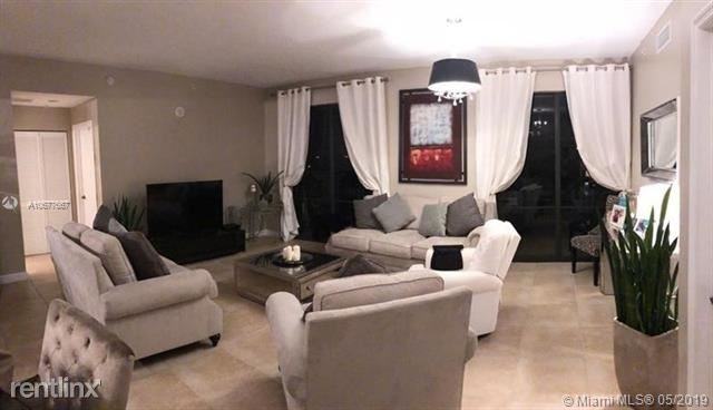 COLONNADE AT DADELAND SE - Photo 2 of 18