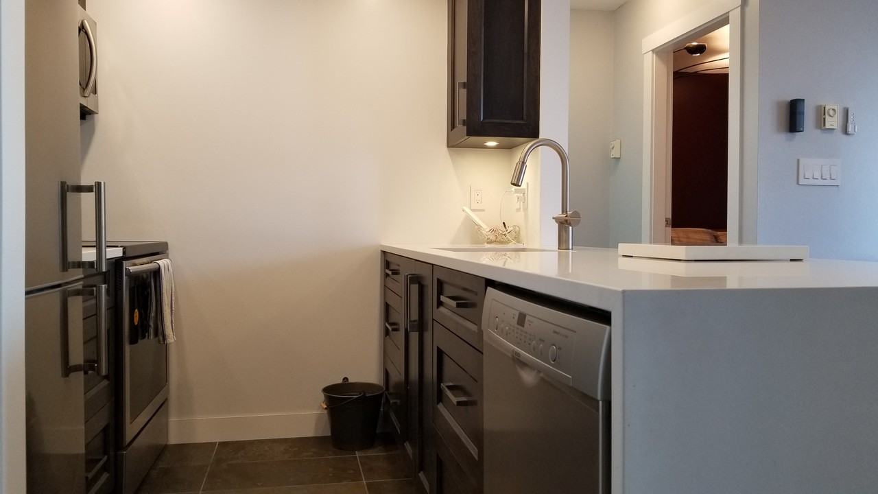 811 Helmcken Street #901 - Photo 3 of 19