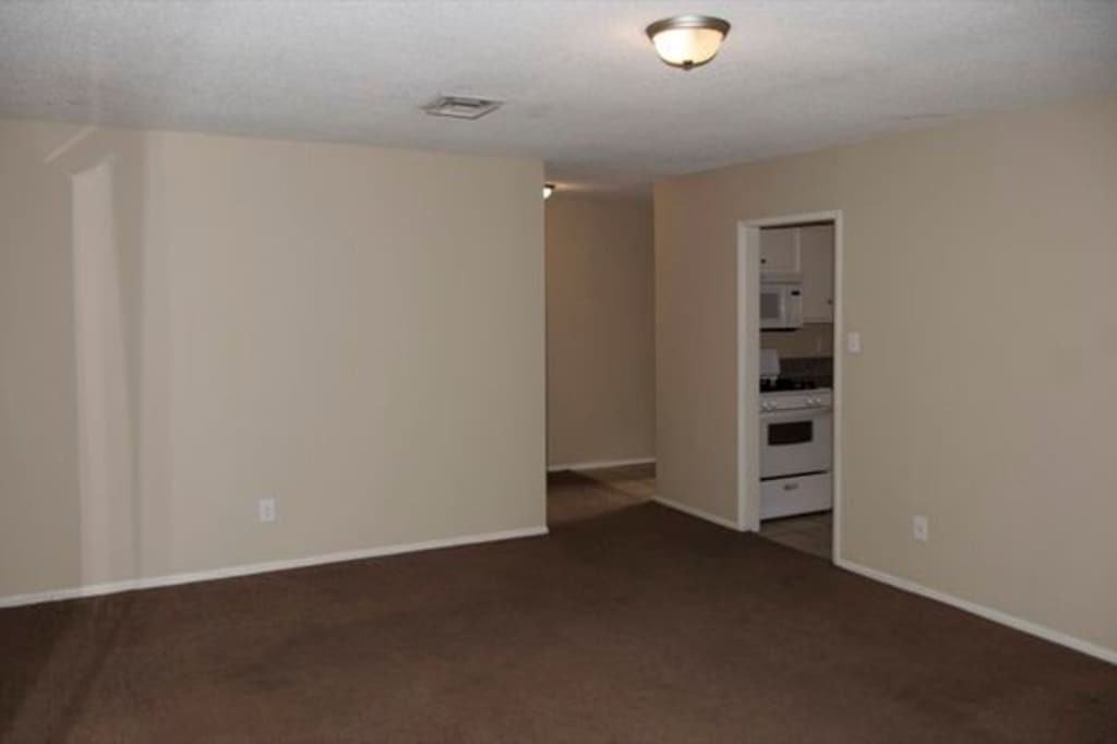 6987 Argyle Ave - Photo 2 of 13