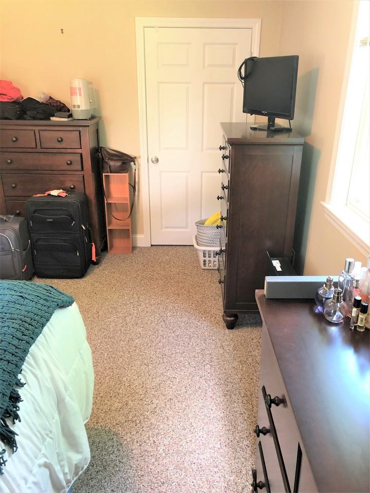 338 Central St - Photo 2 of 7