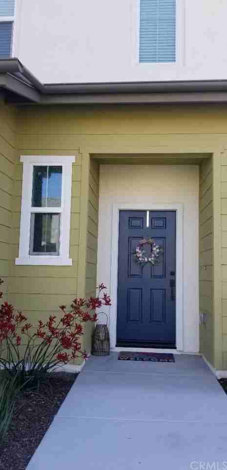 2337 Via Vista - Photo 2 of 6