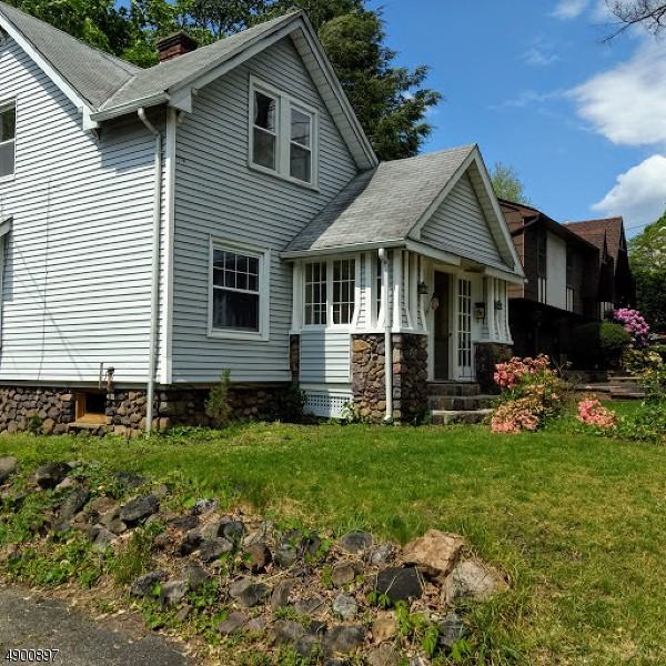 101 Rockaway Ave - Photo 2 of 21
