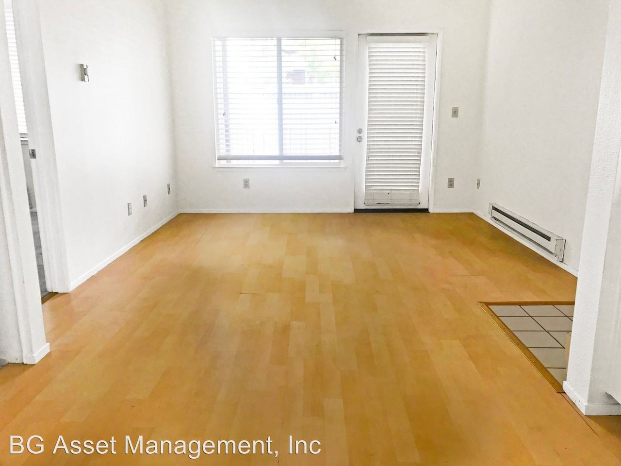 157 Marina Lakes Dr - Photo 2 of 12