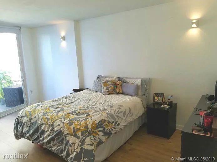 1228West Ave - Photo 3 of 12