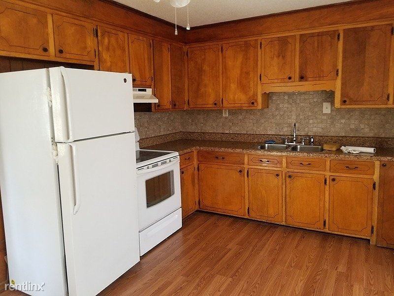 1108 Spring Plains Rd - Photo 2 of 8