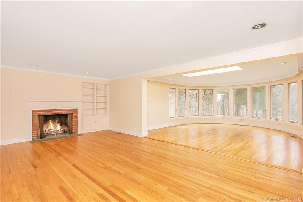 16 Fanton Hill Rd - Photo 3 of 38