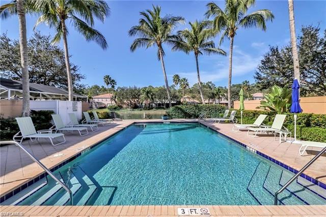 5601 Cove Cir - Photo 2 of 25