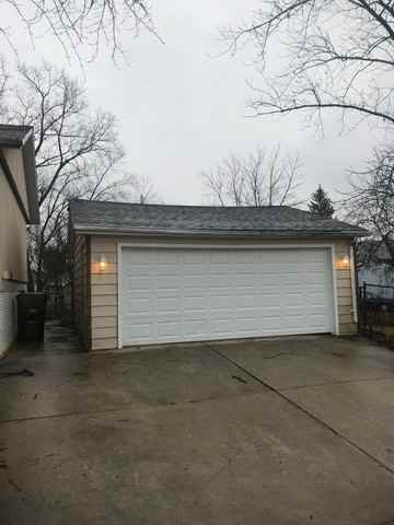 4507 Balmoral - Photo 2 of 8