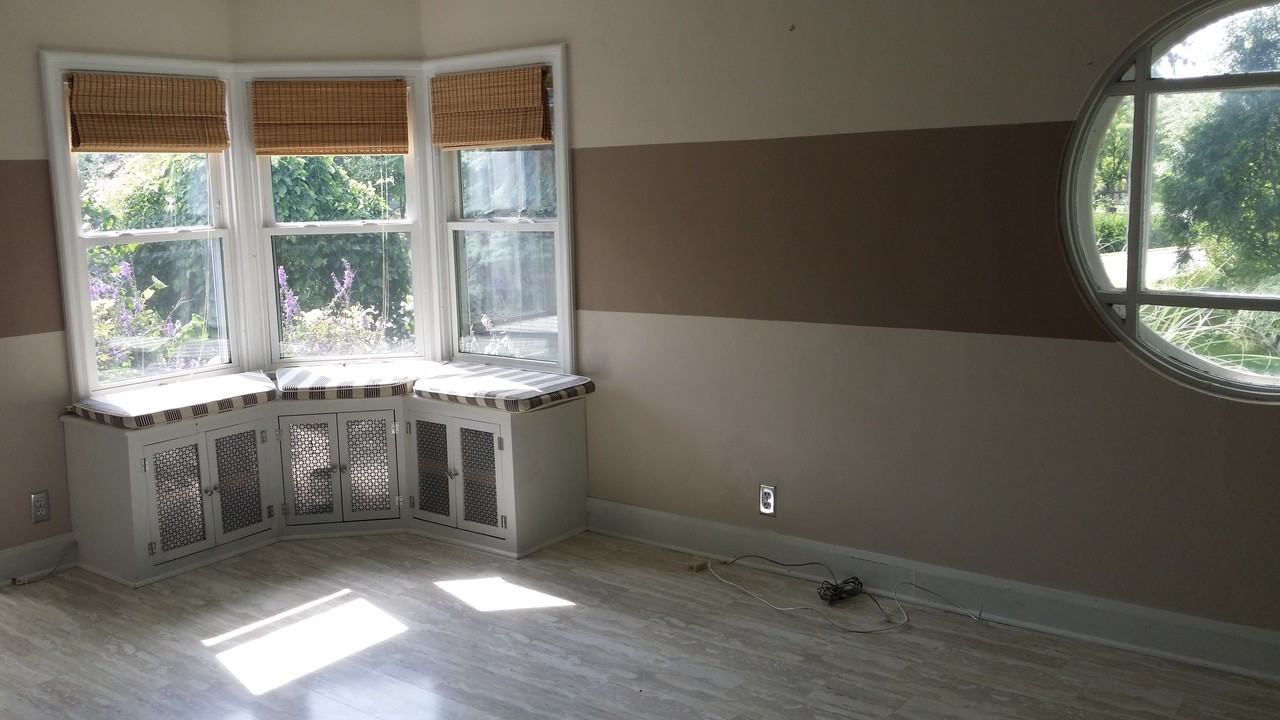 784 S 7th Ave - Photo 2 of 14