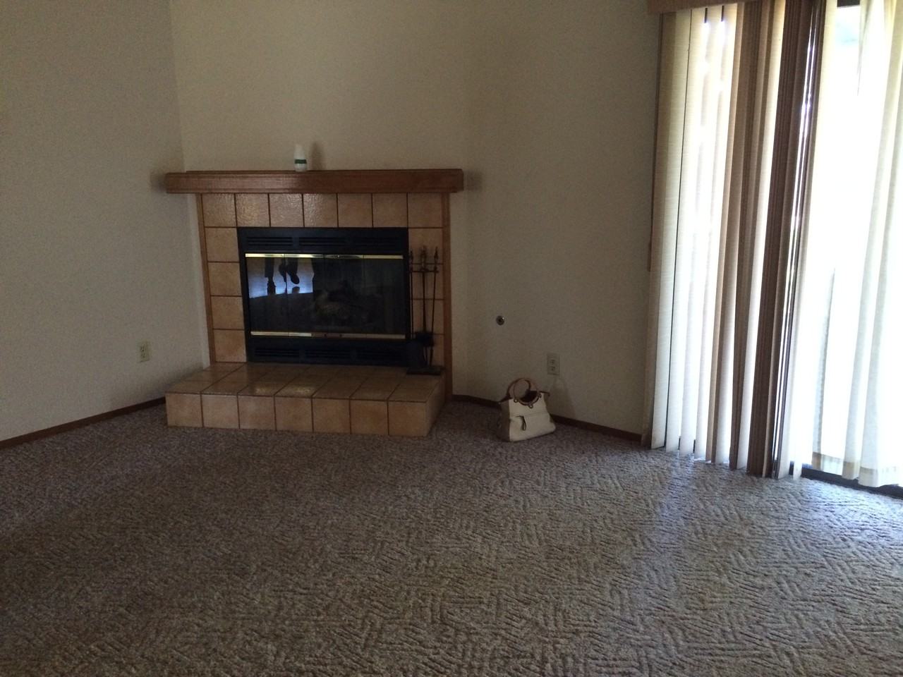 962 Lacy Way - Photo 3 of 5