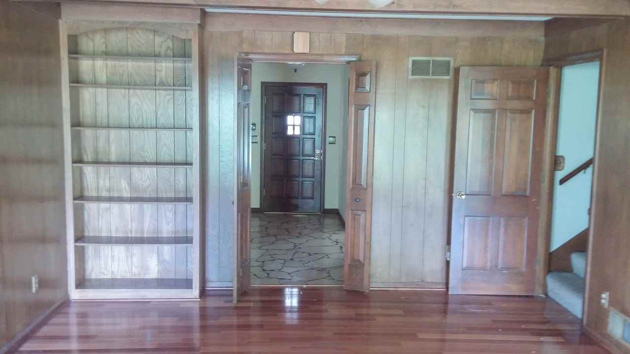 4333 S Avon Dr - Photo 3 of 23