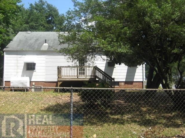 801 Holt Ave - Photo 2 of 3