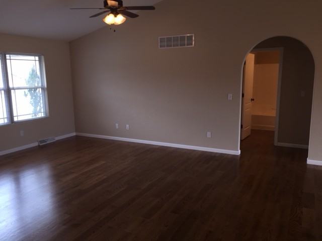 3869 Riley Ct - Photo 3 of 15