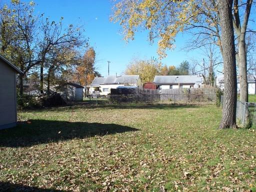 1521 E Farm Rd 48 - Photo 2 of 11