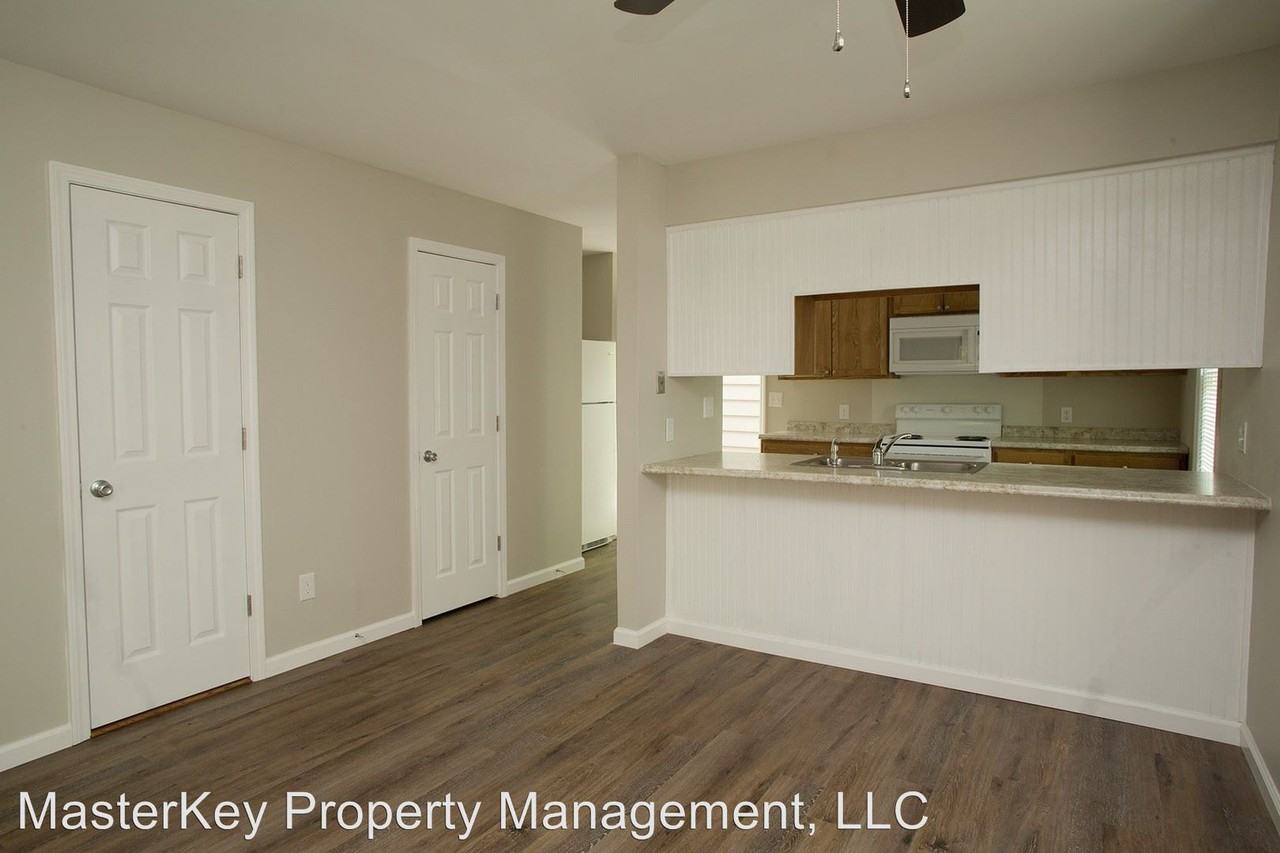 121 S Atley Ln - Photo 2 of 10