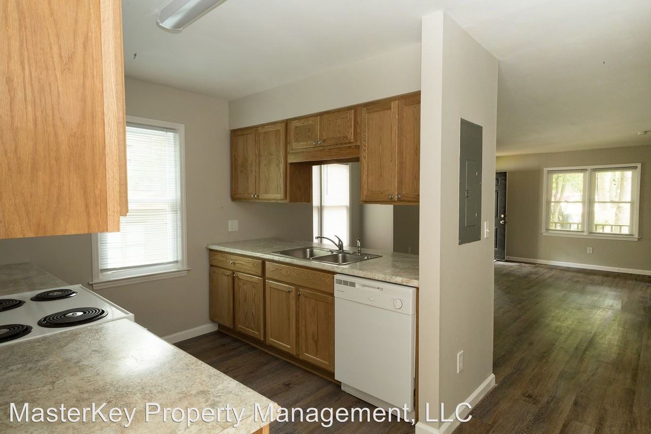 121 S Atley Ln - Photo 3 of 10
