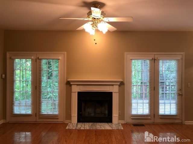 601 Magnolia Ln - Photo 3 of 14