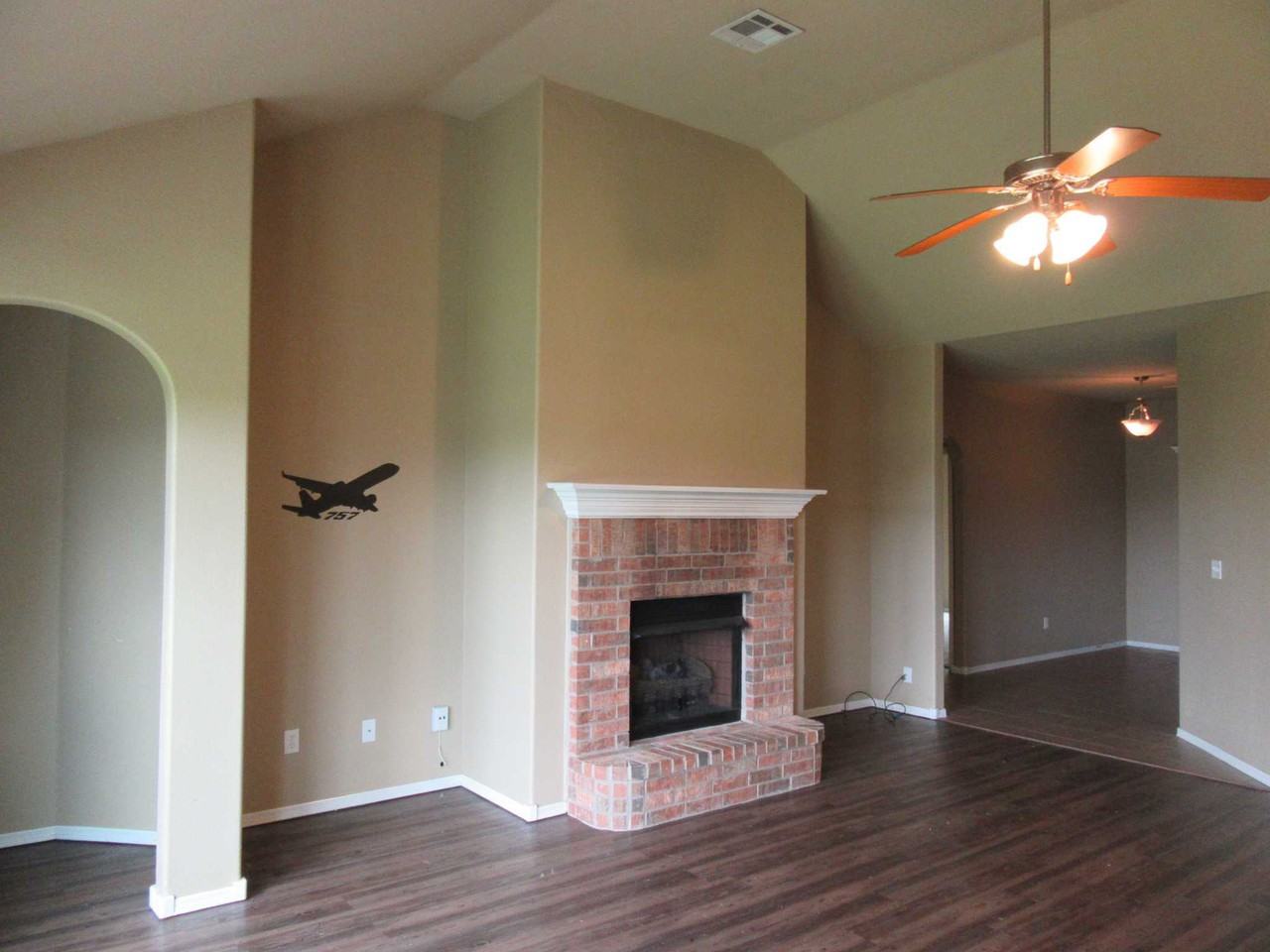10108 N 114th E Ave - Photo 2 of 24