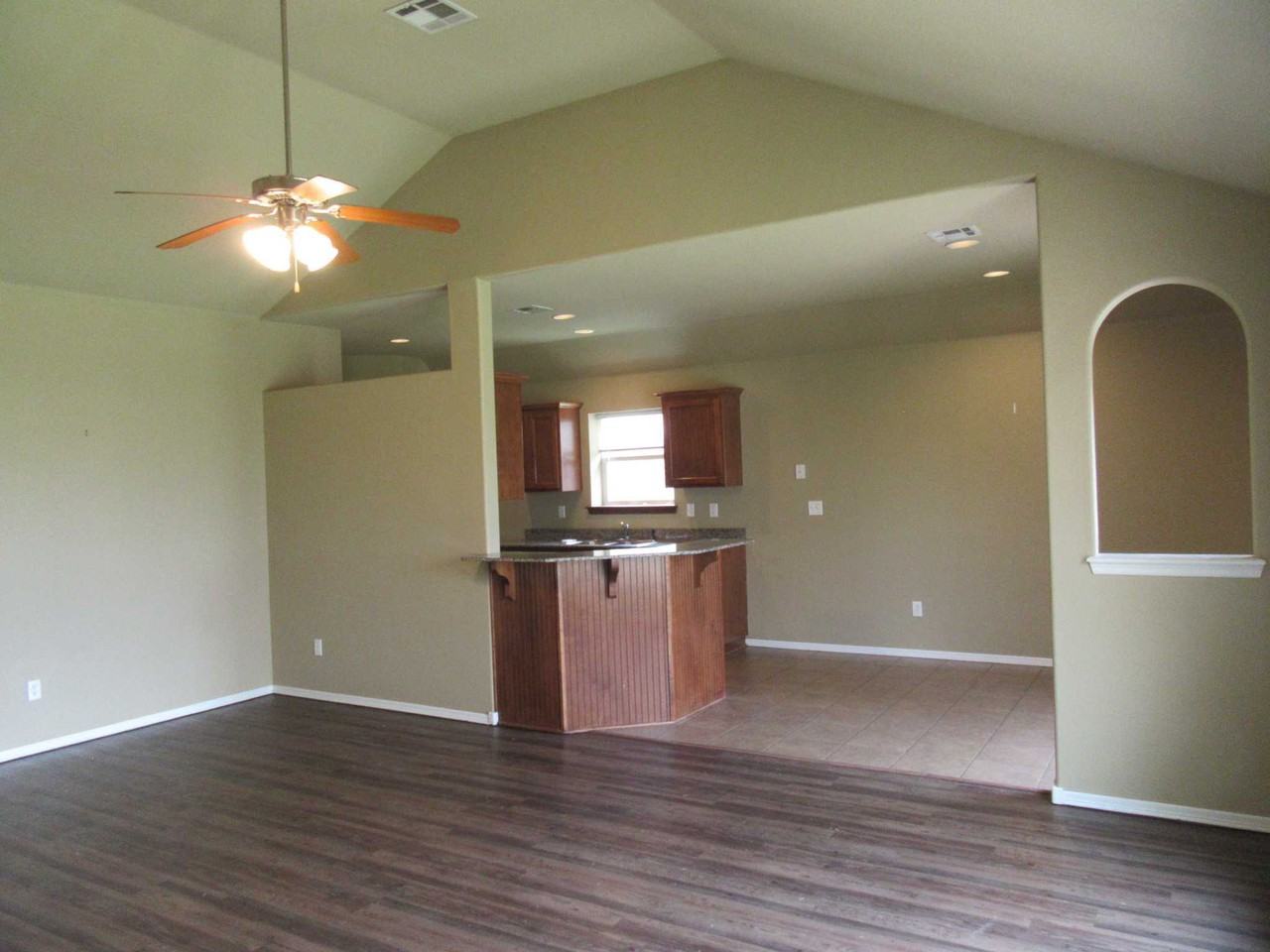 10108 N 114th E Ave - Photo 3 of 24