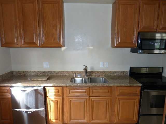 541 N. Capen Ave - Photo 3 of 10