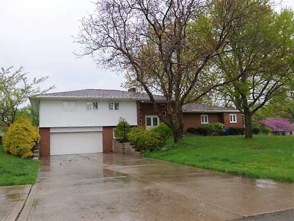 1552 Hickory Run Dr - Photo 2 of 10