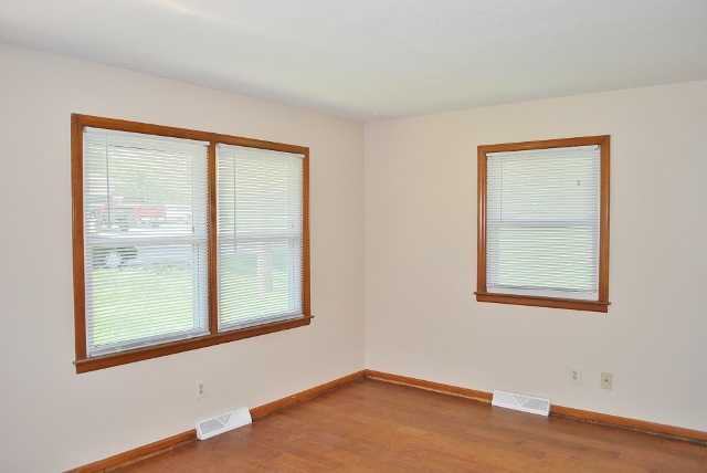 13598 East 39th St Ct S - Photo 2 of 9