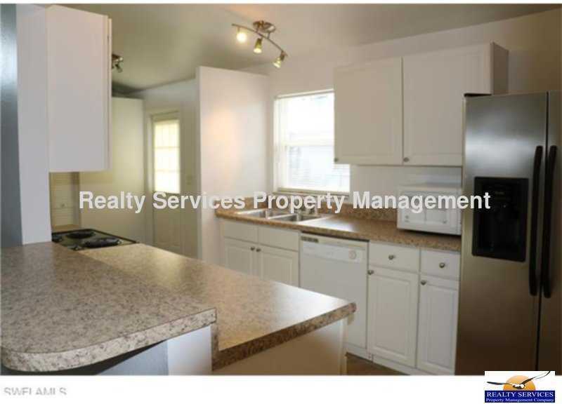 1661 Newport Ct - Photo 2 of 9