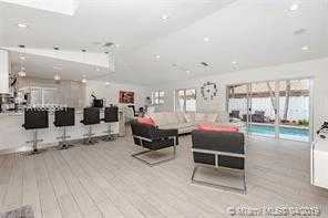 16931 SW 5th Ct - Photo 3 of 11