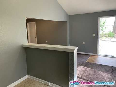 5714 Mersington Ave - Photo 2 of 9